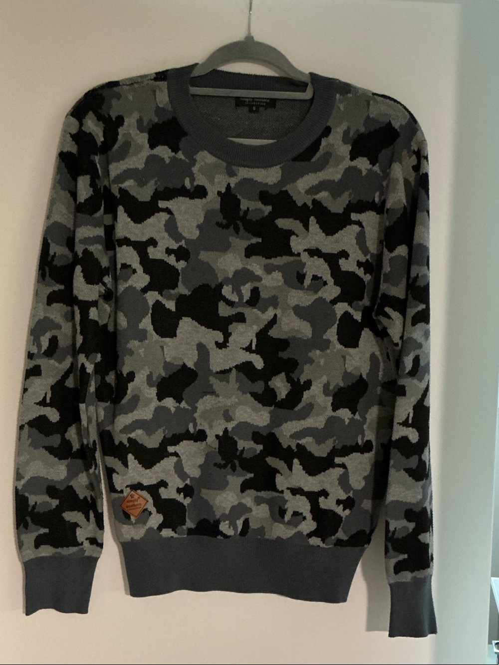 Simply Southern Women's Gray & Black Camo Crewneck Sweater